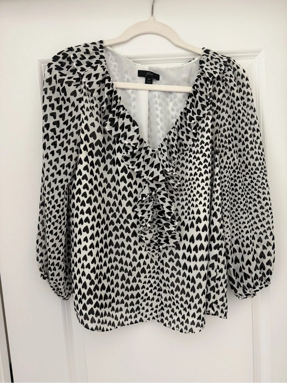 NEW J. Crew Black & White Heart Print Ruffle V-Neck Blouse